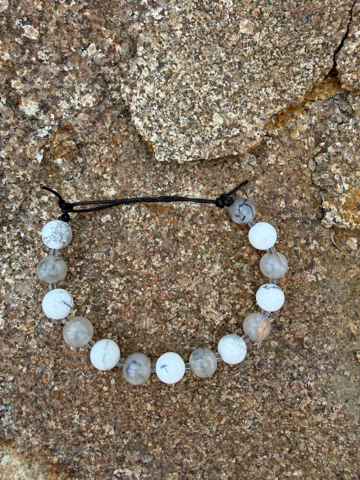 Adjustable Crystal Bracelet - Howlite and Black Dragon Agate