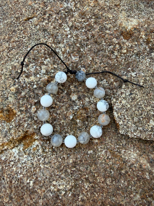 Adjustable Crystal Bracelet - Howlite and Black Dragon Agate